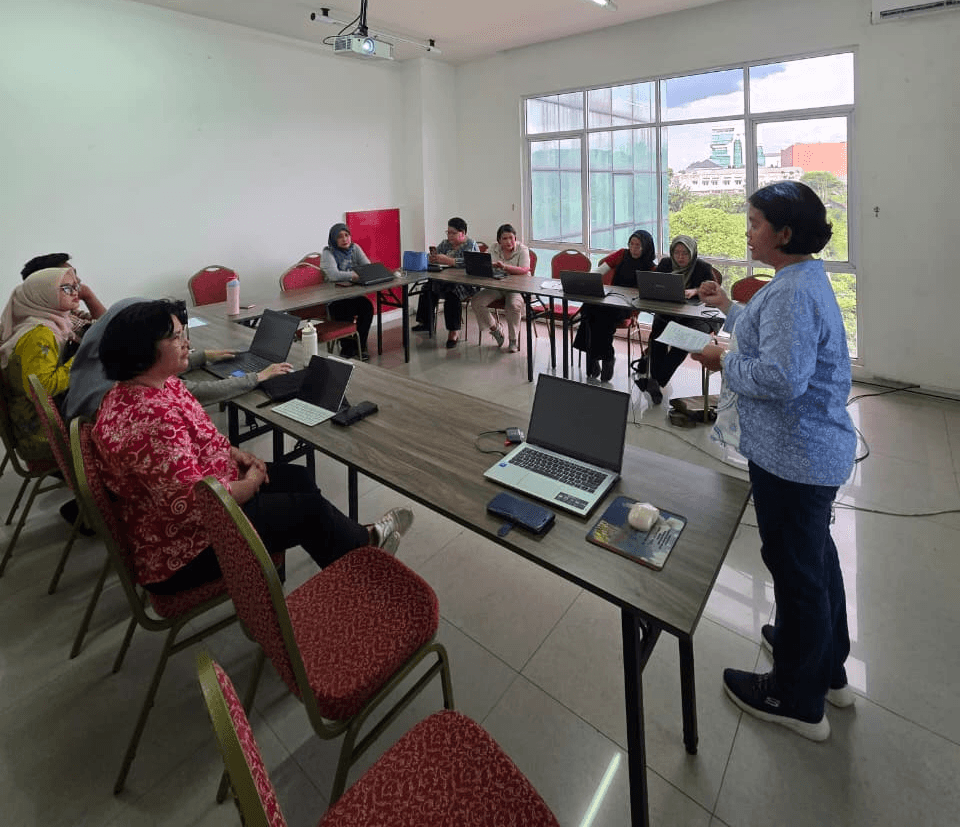 Mengupas Rahasia di Balik Proposal Hibah PKM: “Ngobrol Santai” Ala Dosen STP Bogor