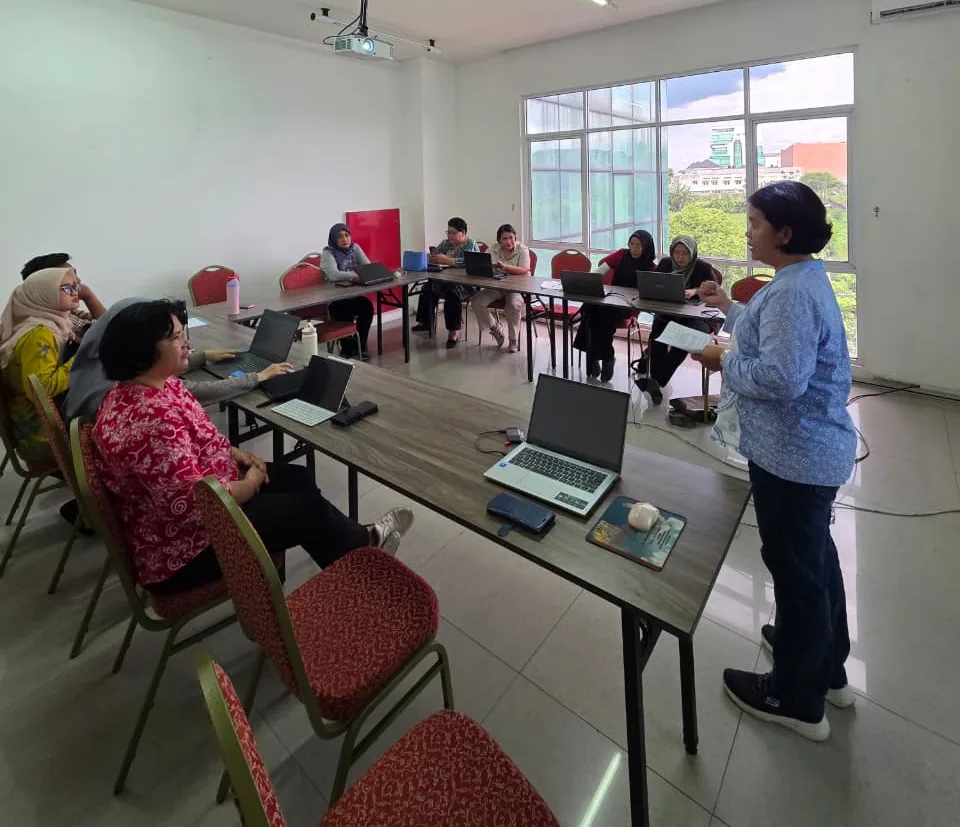 Mengupas Rahasia di Balik Proposal Hibah PKM: “Ngobrol Santai” Ala Dosen STP Bogor