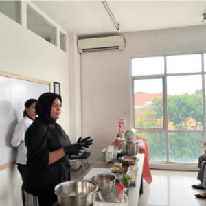 Pembuatan Dessert in Jar 1